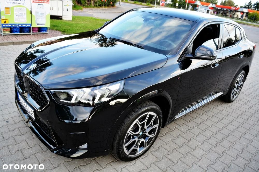 BMW X2 xDrive20i Advantage Plus - 18