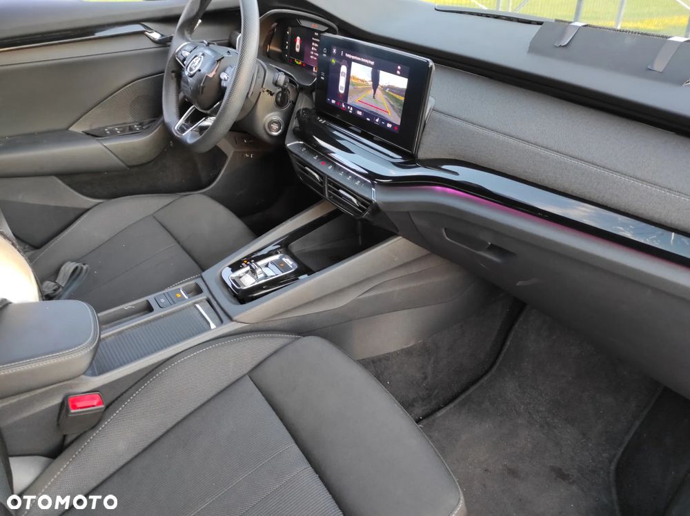 Skoda Octavia 2.0 TDI 4x4 Sportline DSG - 10