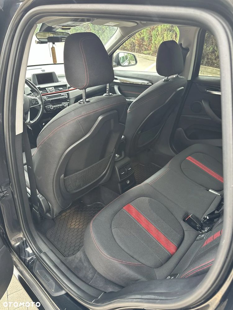BMW X1 xDrive18d Sport Line - 26