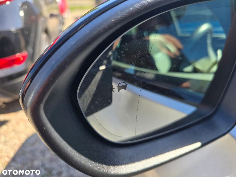 Opel Insignia 2.0 CDTI Elegance S&S - 10