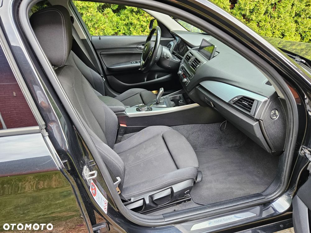 BMW Seria 1 120d Sport Line - 27