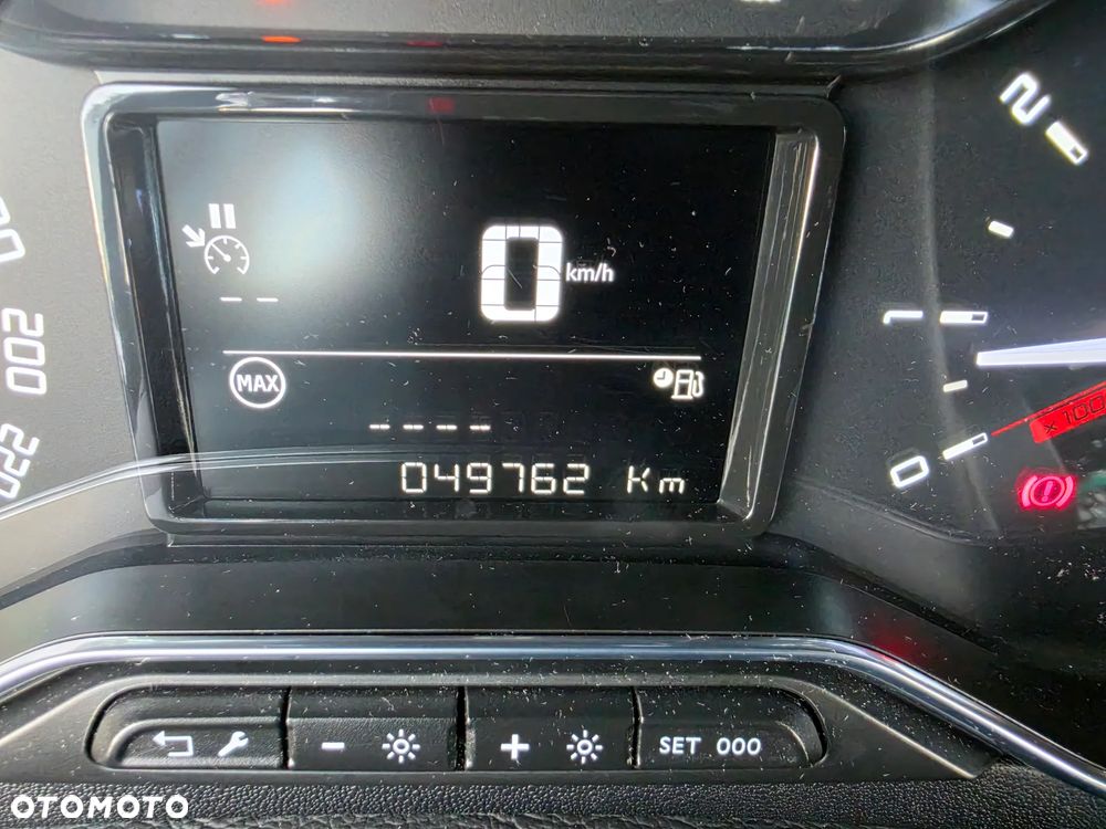 Citroën C3 1.2 PureTech Shine S&S - 21