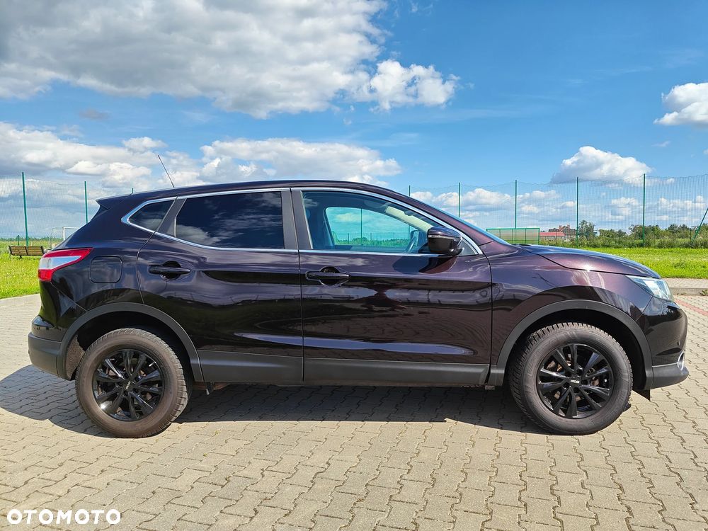 Nissan Qashqai - 2