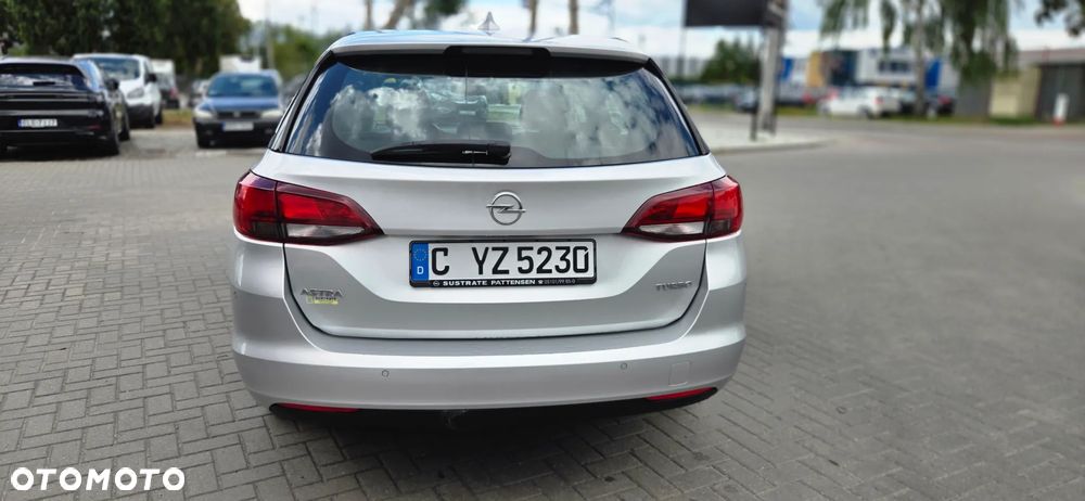 Opel Astra 1.4 Turbo Innovation - 13