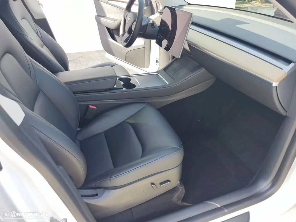 Tesla Model Y Long Range Tração Integral - 25