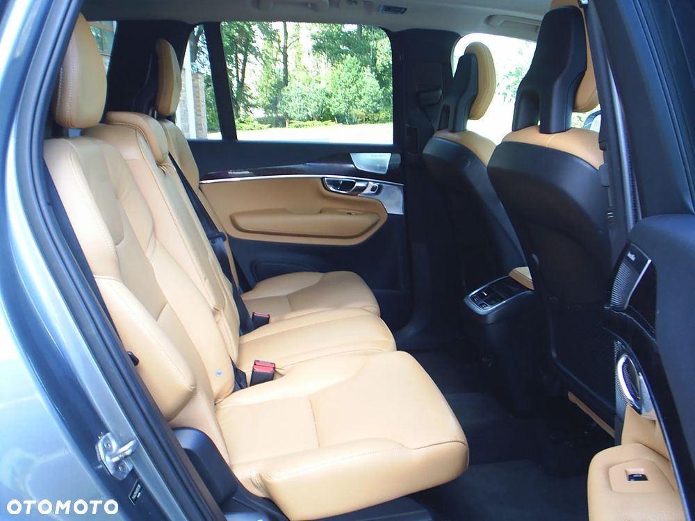 Volvo XC 90 T6 AWD Momentum 7os - 10