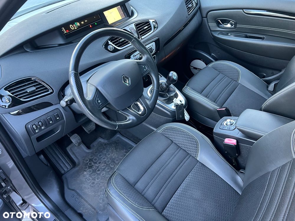 Renault Scenic 1.2 TCe Energy Bose - 12