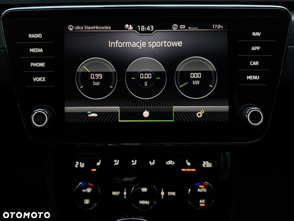 Skoda Superb 2.0 TDI SCR 4x4 Style DSG - 35