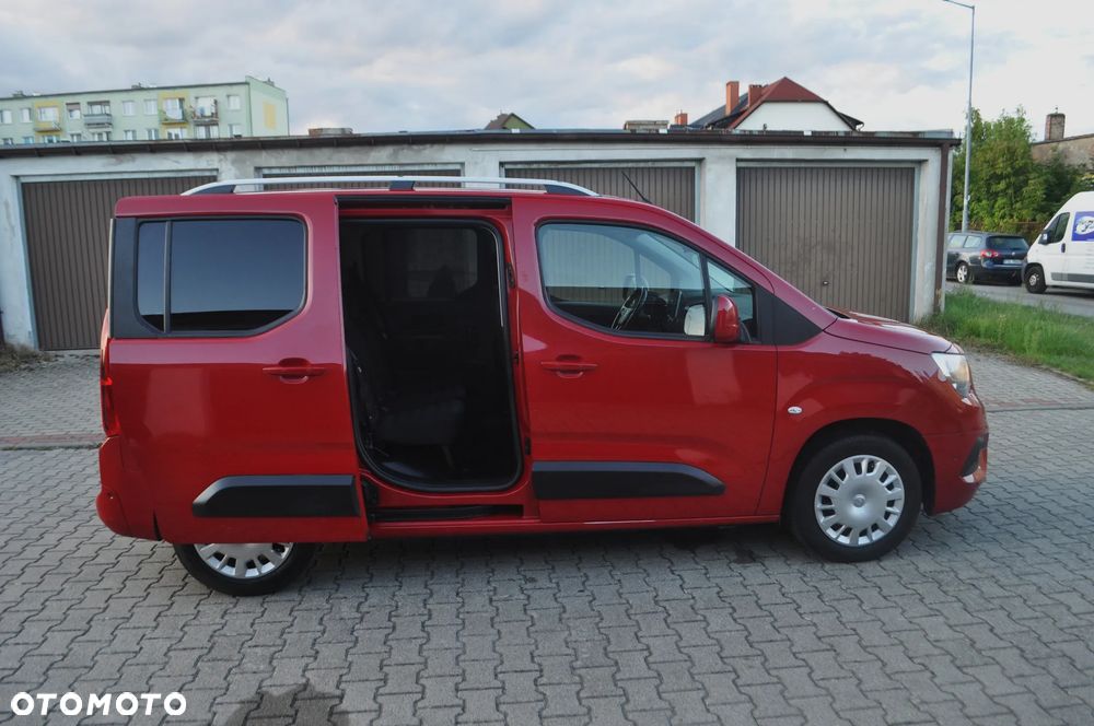 Opel Combo 1.2 Turbo Start/Stop Edition - 31