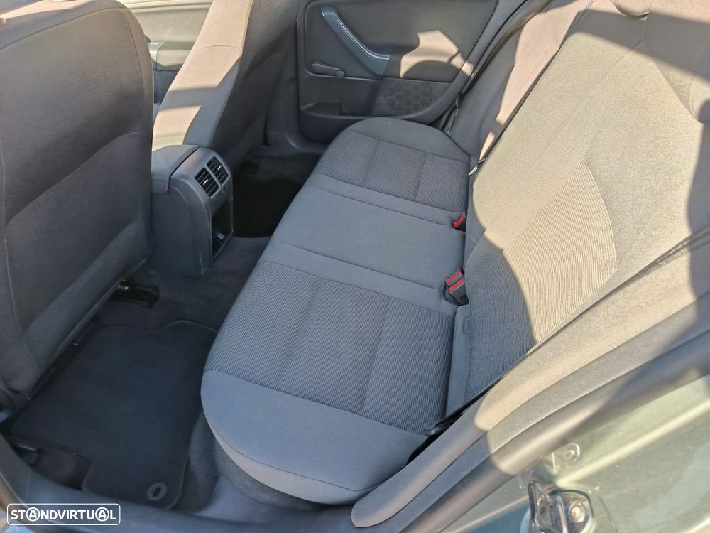 VW Golf 1.4i Confortline JE+AC - 6