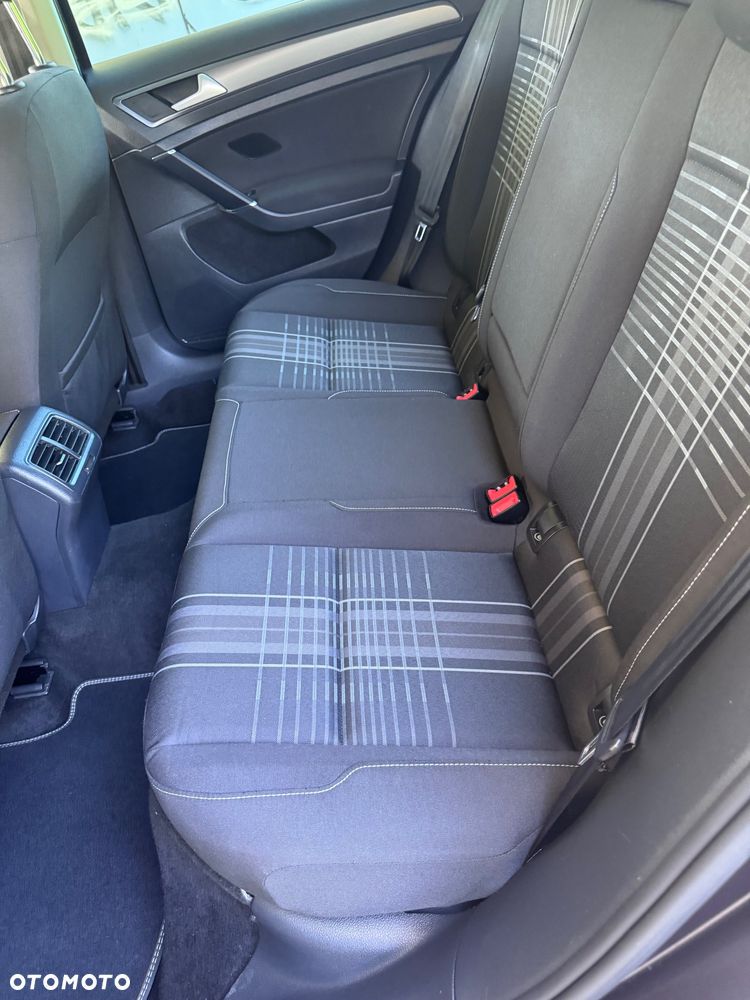 Volkswagen Golf 1.4 TSI BlueMotion Technology Lounge - 25