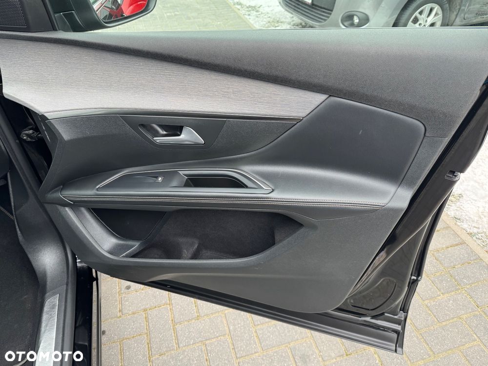 Peugeot 5008 2.0 BlueHDI GT S&S EAT8 - 27
