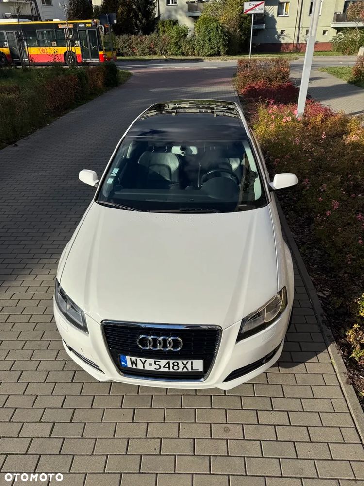 Audi A3 Sportback 2.0 TDI DPF S tronic S line Sportpaket - 3