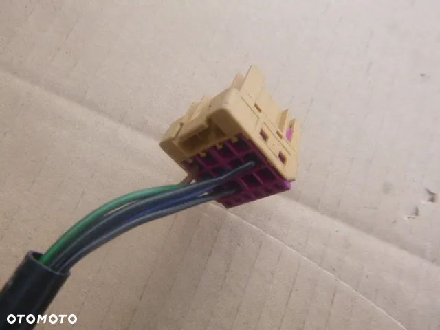 LUSTERKO LEWE ELEKTRYCZNE SKODA FABIA I 5 PINÓW - 32