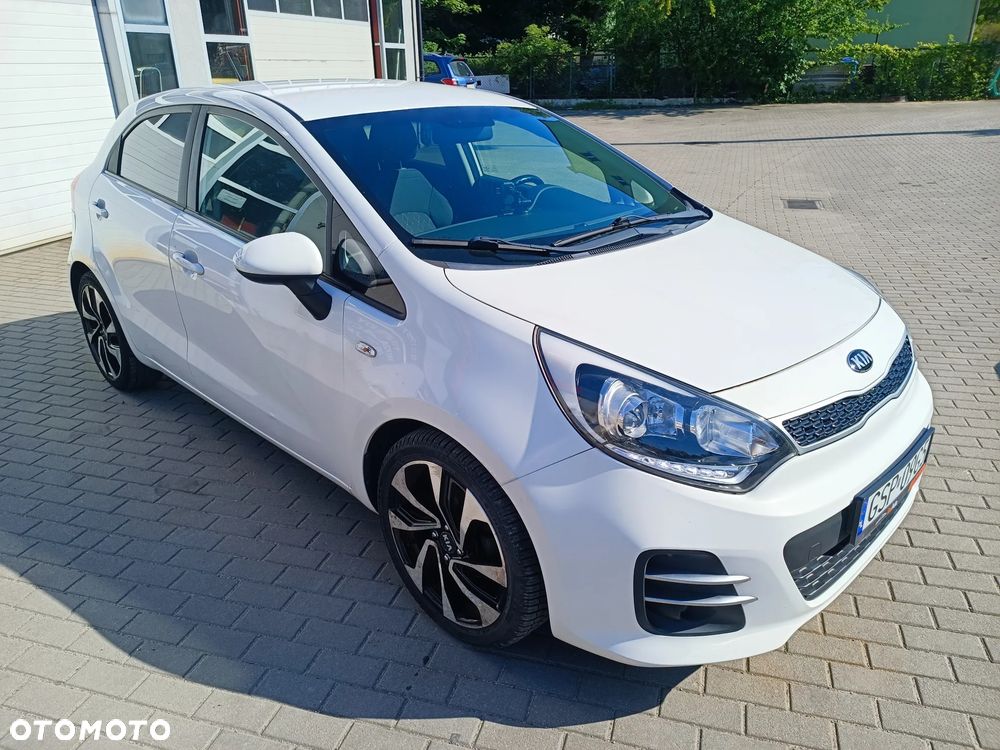 Kia Rio 1.2 Attract - 11