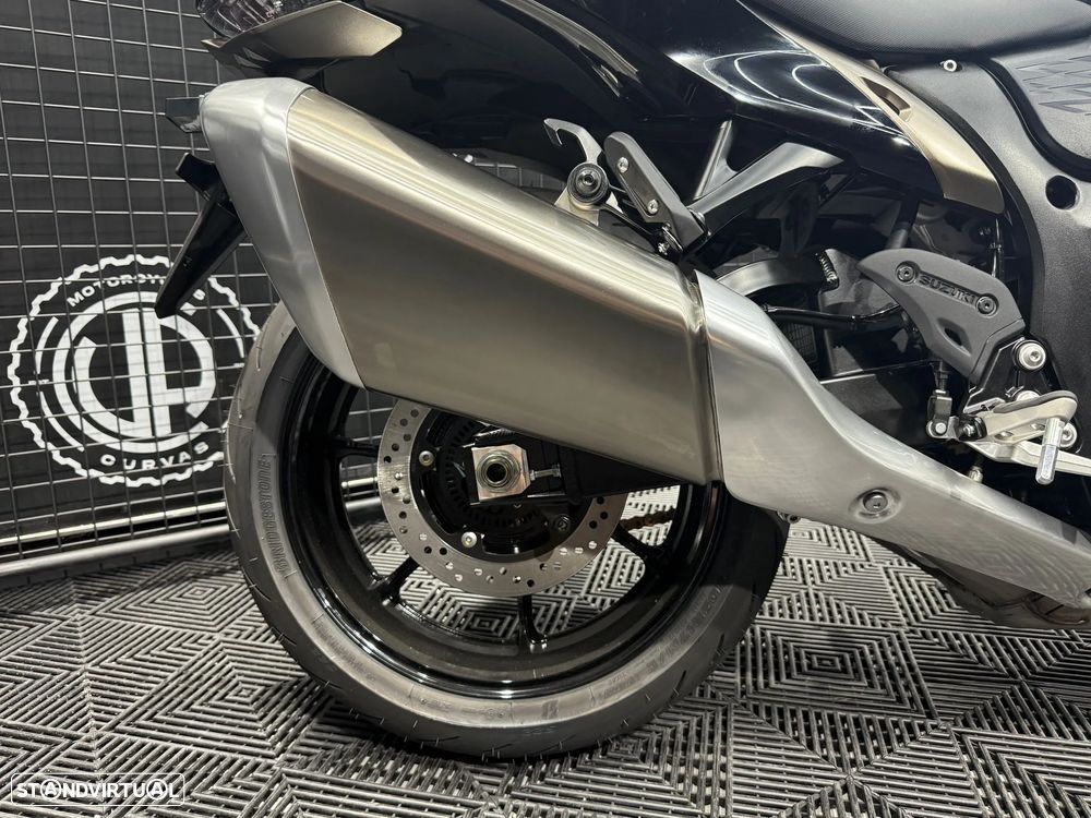 Suzuki Hayabusa - 6