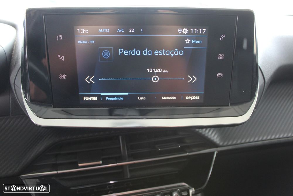 Peugeot 2008 1.2 PureTech Allure Pack - 17