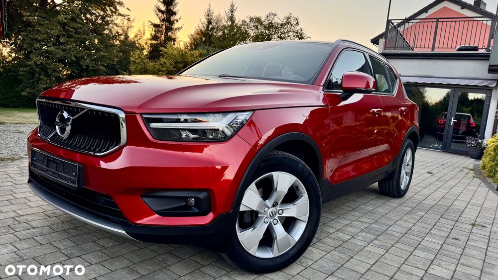 Volvo XC 40 T3 Geartronic Momentum Pro - 1