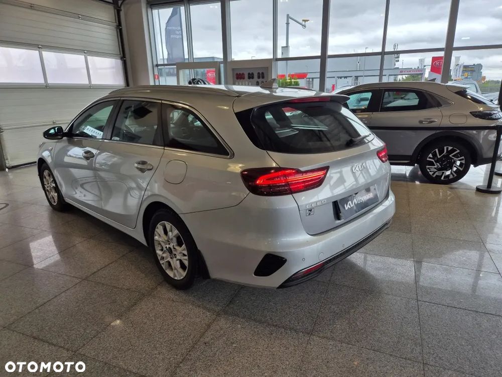 Kia Ceed 1.5 T-GDI M - 7