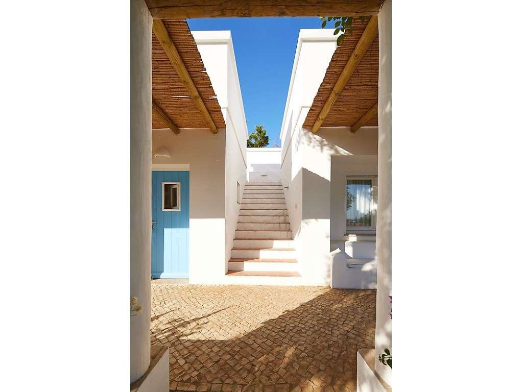 Quinta composta por 3 casas, com vista para o mar e Ria Formosa, Mo... - Grande imagem: 5/40