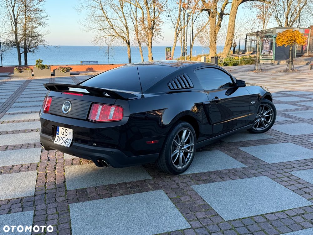 Ford Mustang - 5