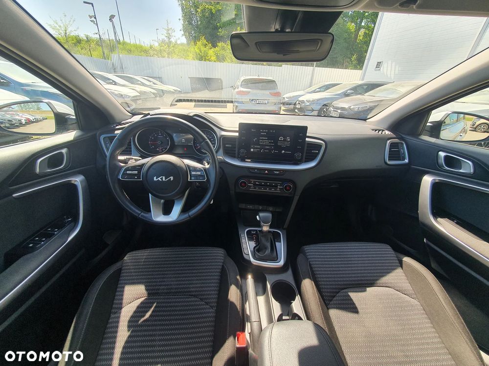 Kia Ceed 1.5 T-GDI M DCT - 28