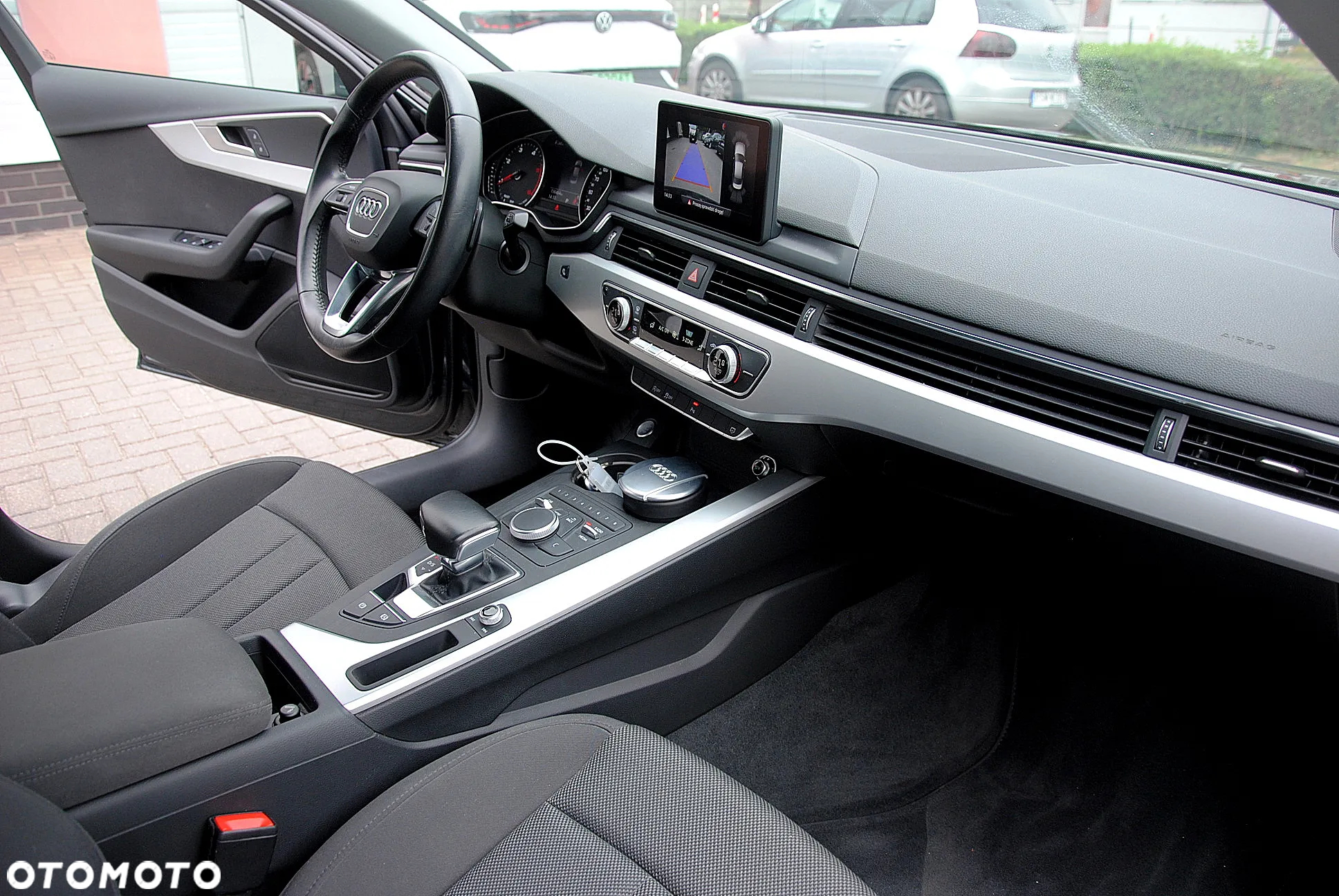 Audi A4 2.0 TDI S tronic design - 13