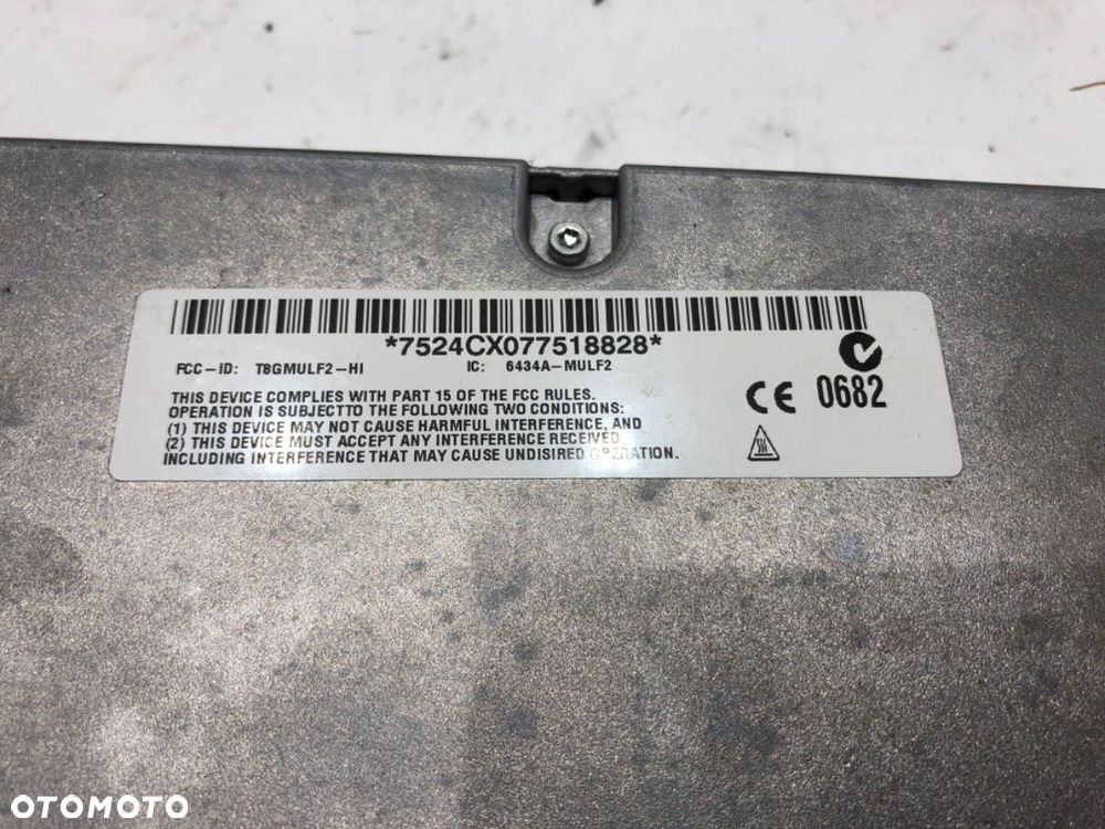 WZMACNIACZ - 102.00 PLN - BMW 5 Touring (E61) 2004 - 2010 520 d 120 kW [163 KM] olej napędowy 2005 - 6