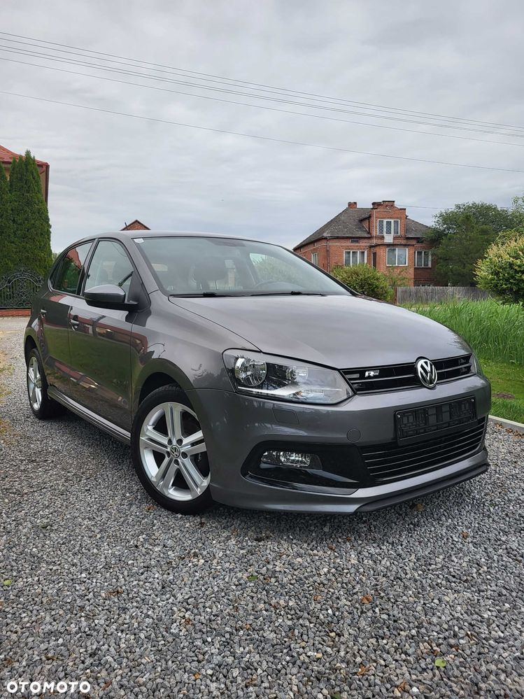 Volkswagen Polo - 1