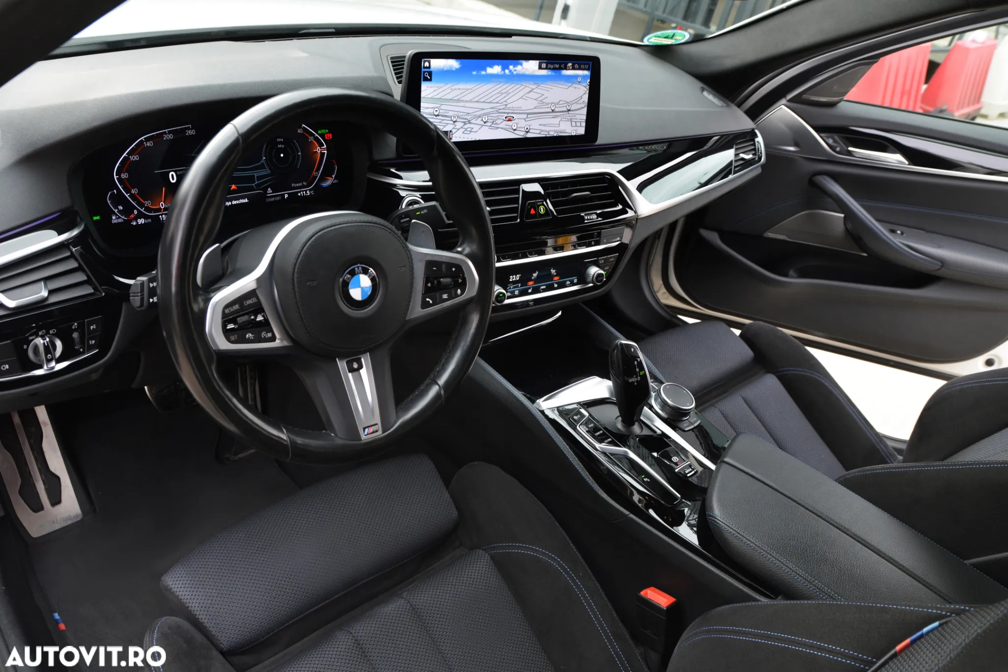 BMW Seria 5 530d AT MHEV - 7