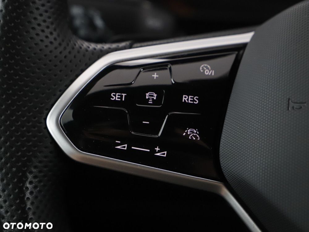 Volkswagen Arteon - 17