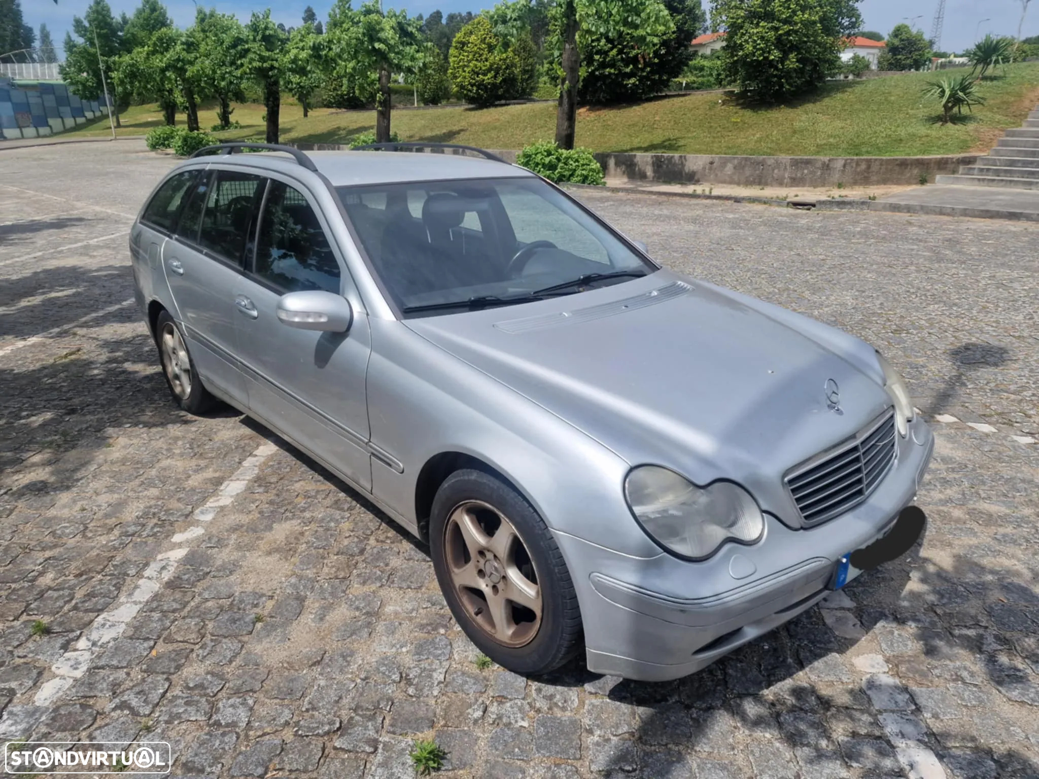 Mercedes-Benz 220 - 2