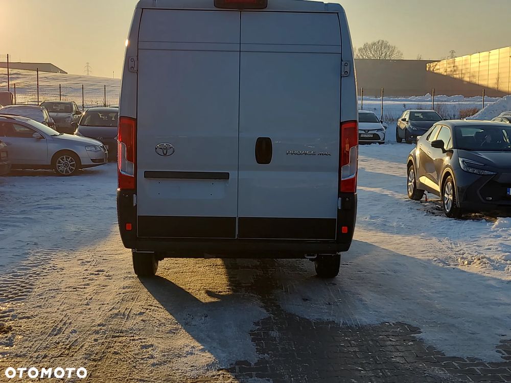 Toyota Proace Max - 7