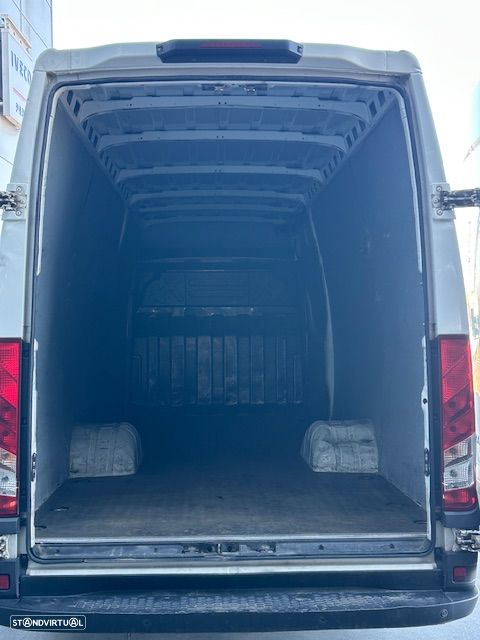 Iveco Daily 35C15V (3.0cc 150cv) 16m3 - 4