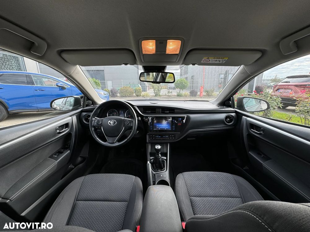 Toyota Corolla 1.6 Valvematic Sol - 24