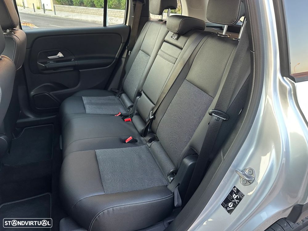 Mercedes-Benz GLB 180 d Style - 11