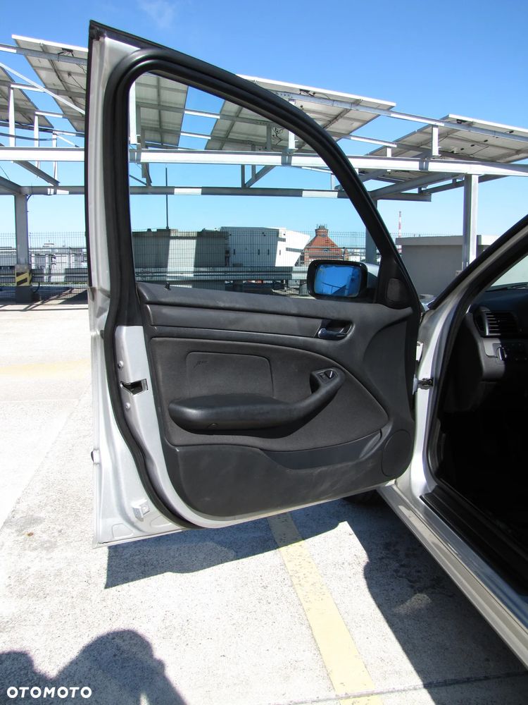 BMW Seria 3 - 20