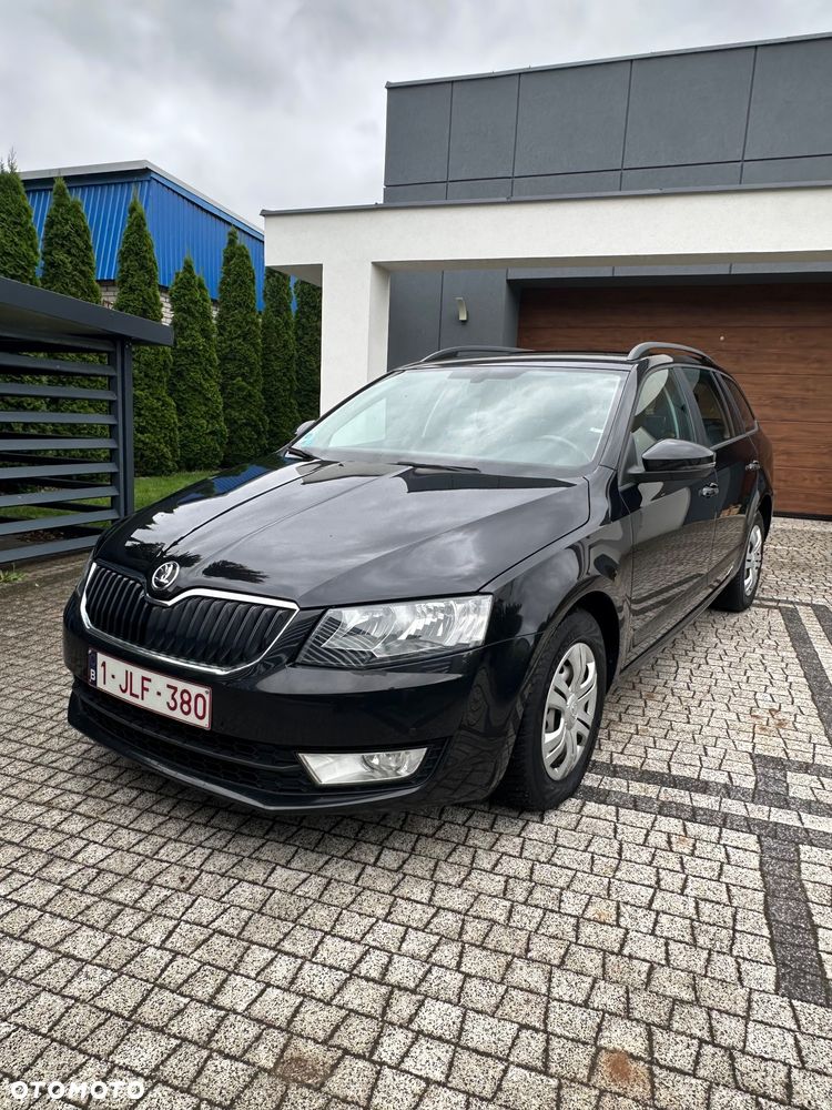 Skoda Octavia 1.6 TDI Solution - 6