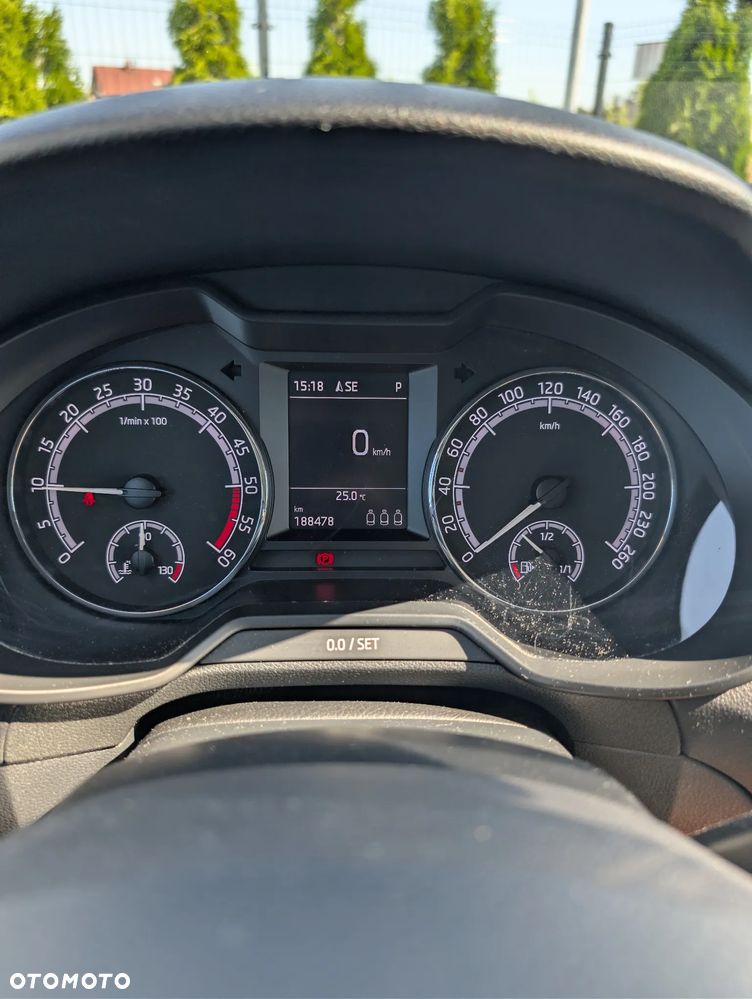 Skoda Octavia 2.0 TDI DSG Style - 18