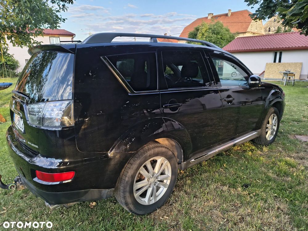 Mitsubishi Outlander 2.2 DID Intense + TC-SST - 3