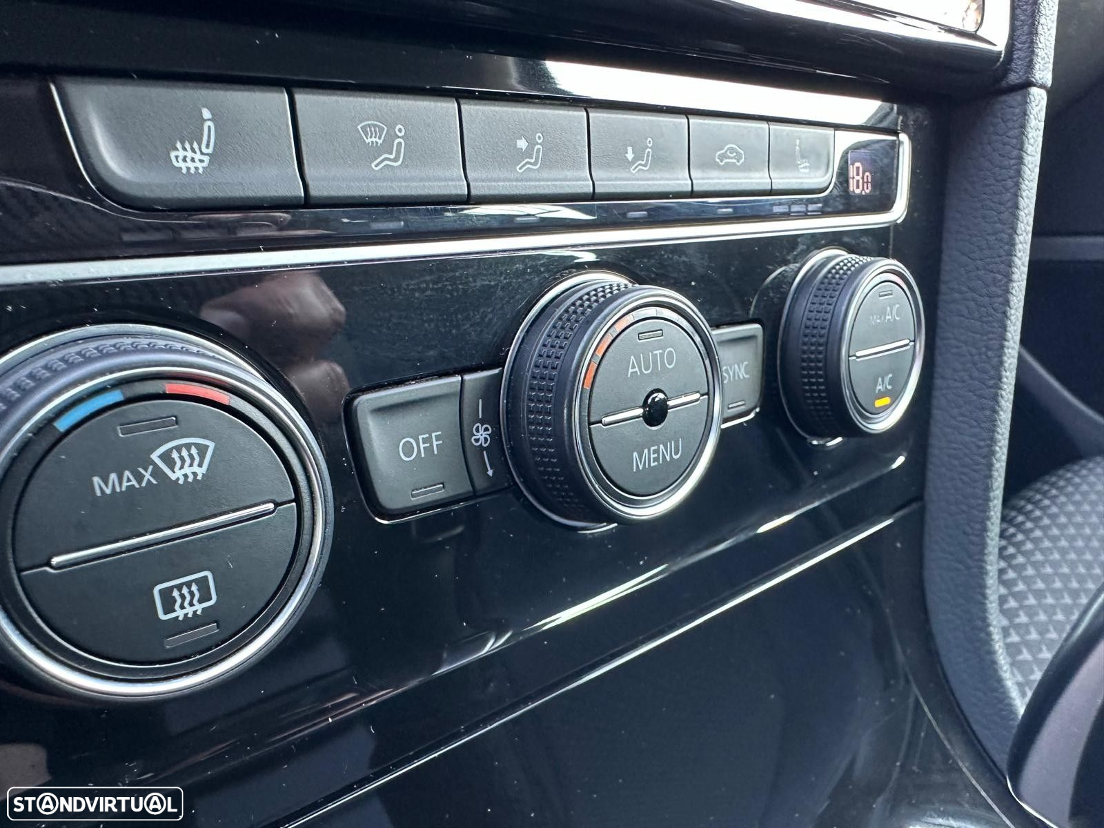 VW Golf Variant 2.0 TDI Highline DSG - 45