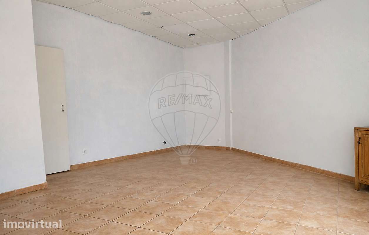 Loja  para arrendamento - Grande imagem: 3/6