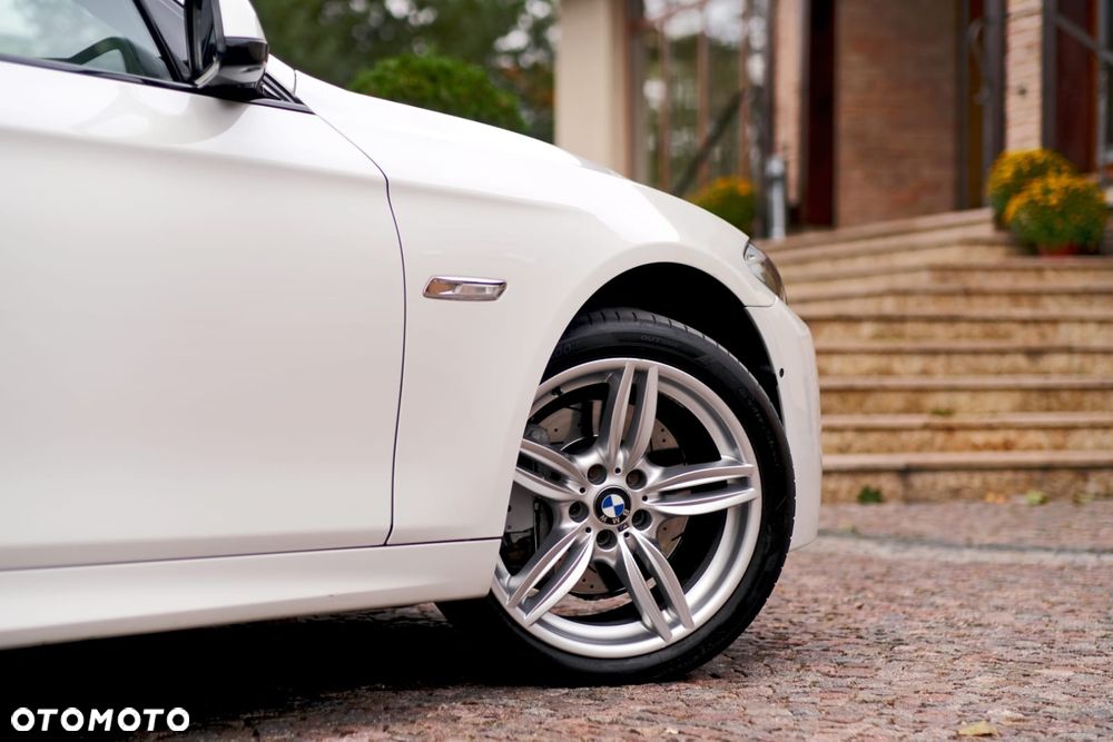 BMW Seria 5 535i xDrive Sport-Aut - 17