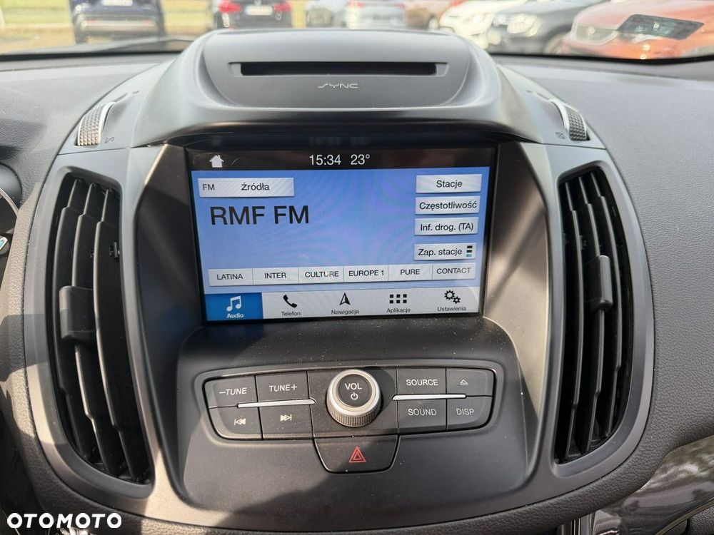 Ford Kuga - 17