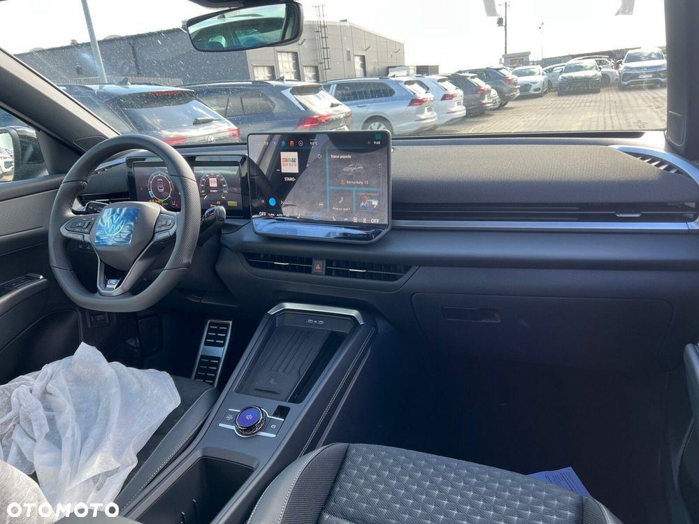 Volkswagen T-Roc - 7