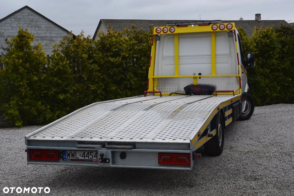 Mercedes-Benz Sprinter - 21