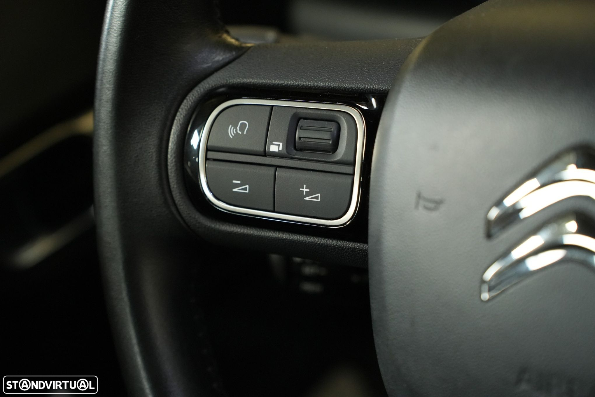 Citroën C3 1.5 BlueHDi Shine - 18