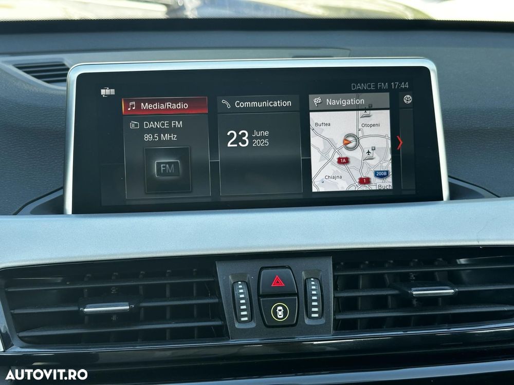 BMW X1 2020 — imagine 22