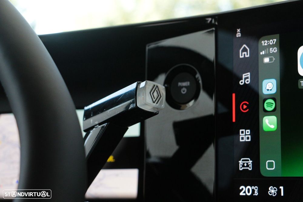 Renault 5 E-Tech 52 kWh Evolution Autonomia Conforto - 17
