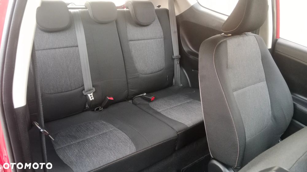 Kia Picanto 1.0 Dream Team Edition - 12